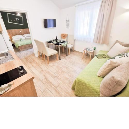 Rita Apartments - Charming new Apartment 2plus2 PartialSeaView
