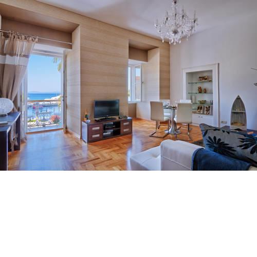 Riva Apartment