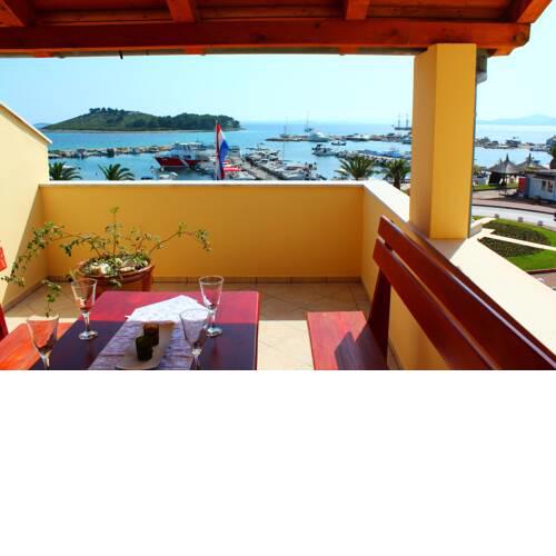 RIVA SEA VIEW APARTMAN