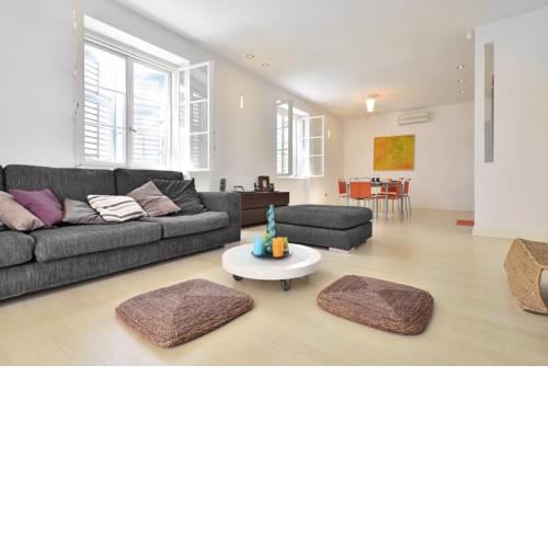 Roko Apartment