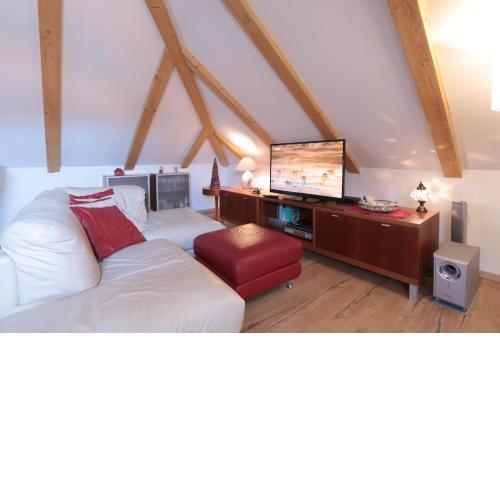 Romantic Attic studio in the center