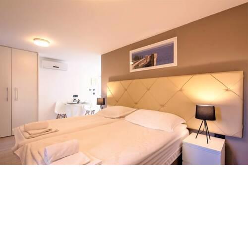 Romantic studio in old town with balcony