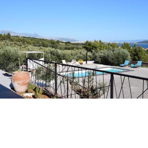 Romantic Villa Amorosa - Seaview, Private Pool, Jacuzzi