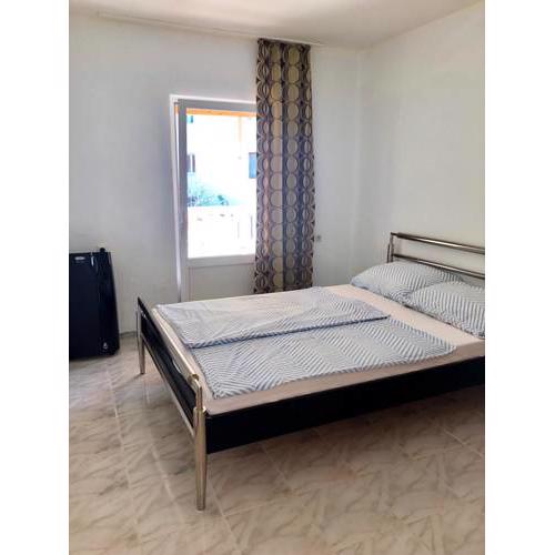 Room 2 Calakovic
