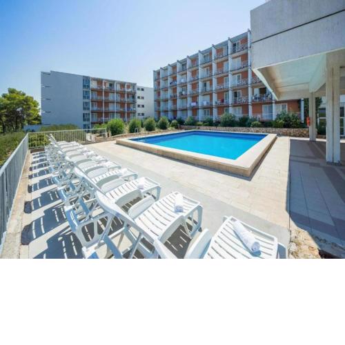 Room in Guest room - Captivating All Inclusive Double Room with Sea View