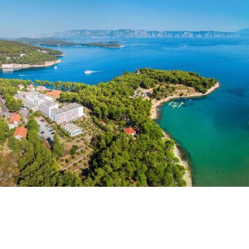 Room in Guest room - Elegant All Inclusive Double Room with Sea View
