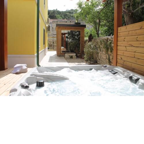 Room in Skradin with balcony, air conditioning, WiFi, washing machine (4921-3)