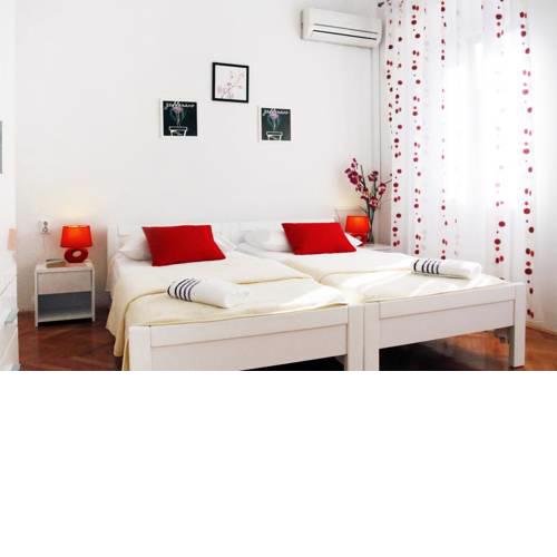 Rooms by the sea Split - 6973