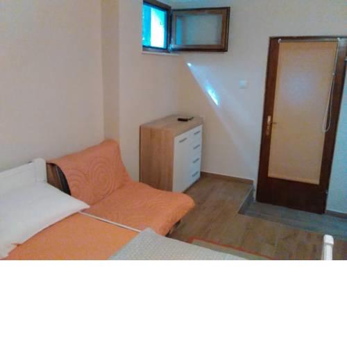Rooms in Jadranovo with Wi-Fi (3856-3)