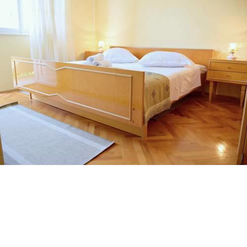 ROOMS KIKY close to Rab City