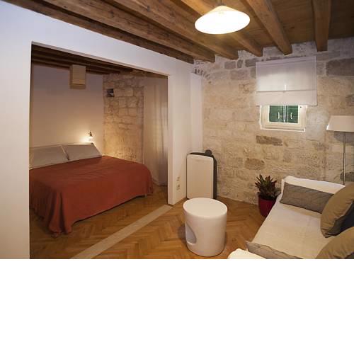 Rooms Livia