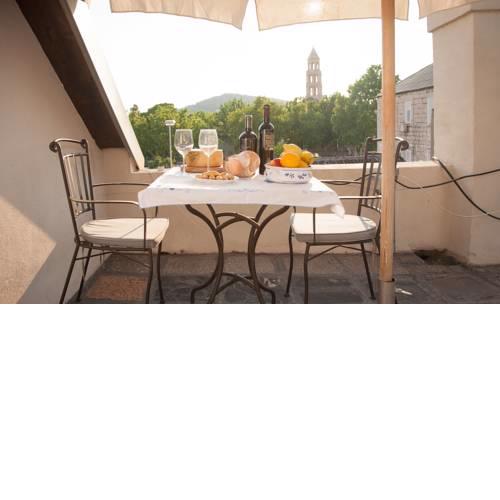 Rooms Split Pezelj