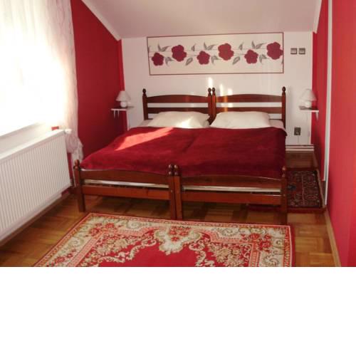 Rooms with a parking space Knezevi Vinogradi, Baranja - 15024