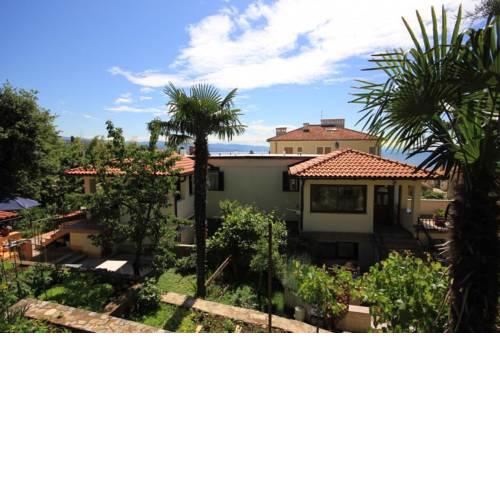 Rooms with a parking space Opatija - 7854