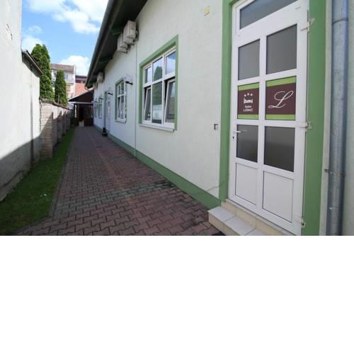 Rooms with a parking space Osijek, Slavonija - 15994