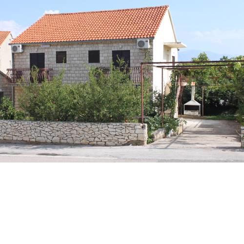 Rooms with a parking space Supetar, Brac - 2868