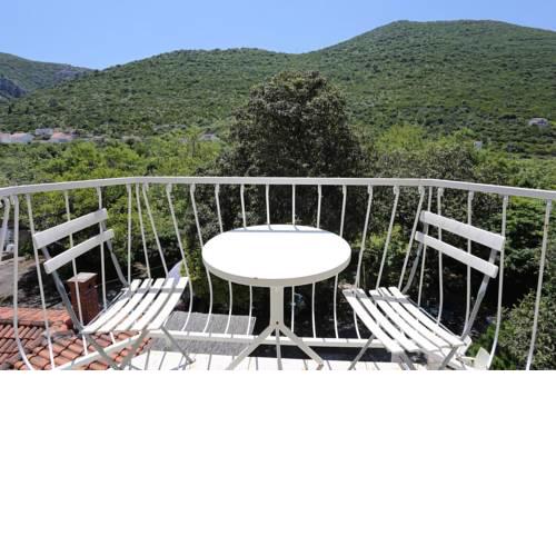 Rooms with a parking space Trpanj, Peljesac - 10422