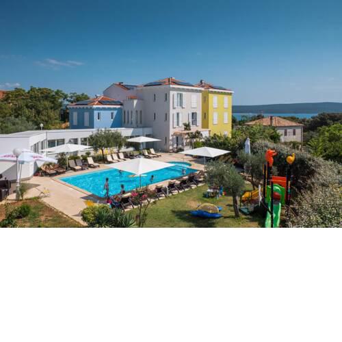 Rooms with a swimming pool Nerezine, Losinj - 18033