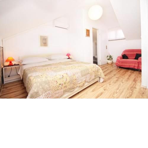 Rooms with WiFi Split - 9252