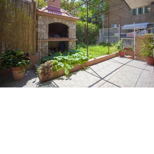 Rose Garden Apartment