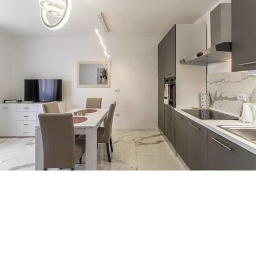 Royal Gold Apartment