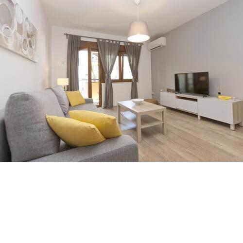 RR Apartment