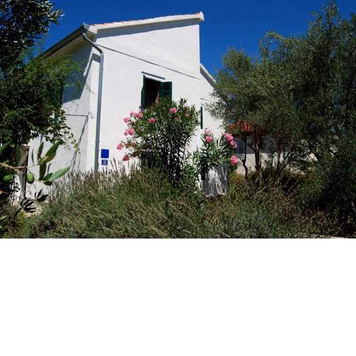 Rustic Holiday Home Miketa