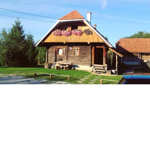 Rustic home Mia