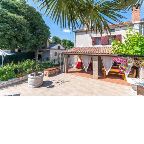 Rustic Istrian house Varesco