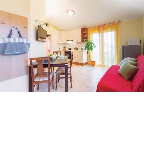 Sandy Bay Apartments