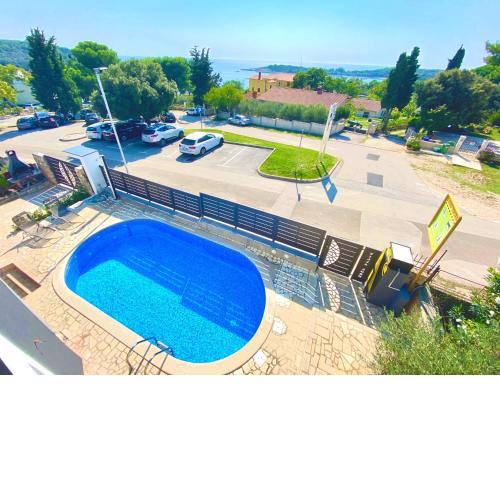 SANJA - with a large covered terrace and pool