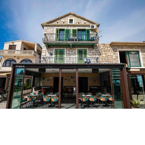 Scenic Apartment in Pakoštane near Sea and Town Centre