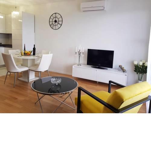 Sea Side Apartment