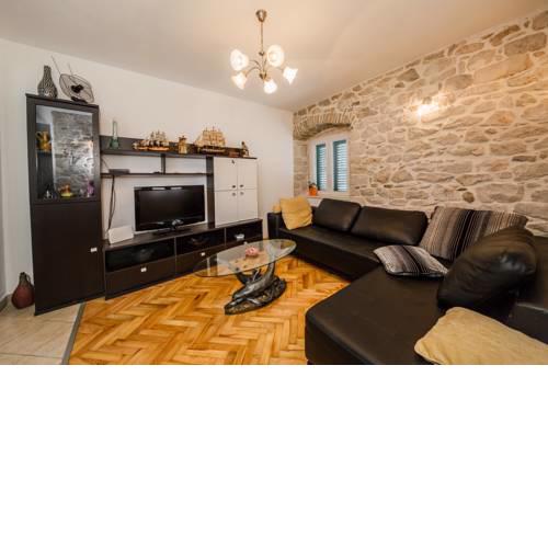 Sea view apartment Kurtovic