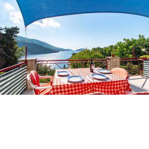 Sea View Apartment With Terrase Vl