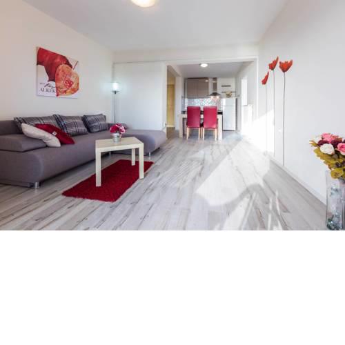 Sea View Apartments Pericic