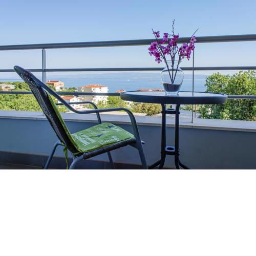 Sea View Apatrment