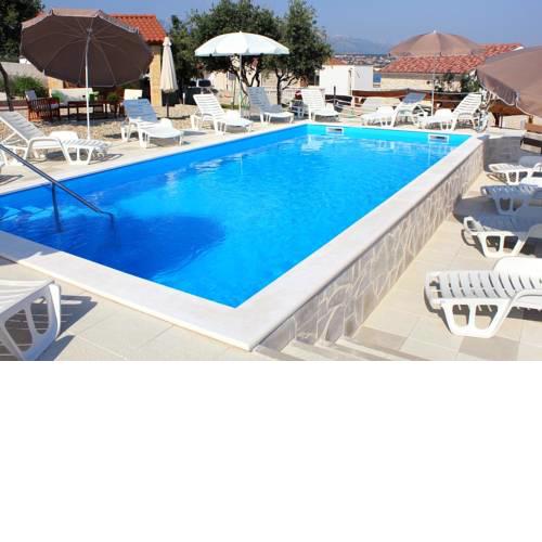 Seaside apartments with a swimming pool Posedarje, Novigrad - 6162