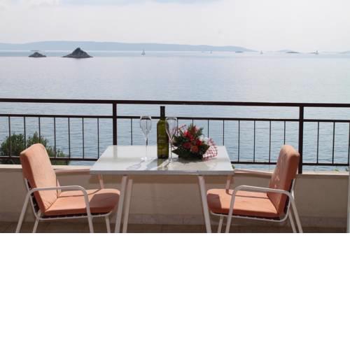 Seaside apartments with a swimming pool Seget Vranjica, Trogir - 2571