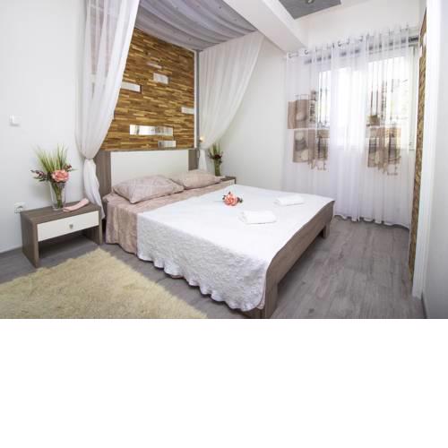 Seaside holiday house Bibinje, Zadar - 13386