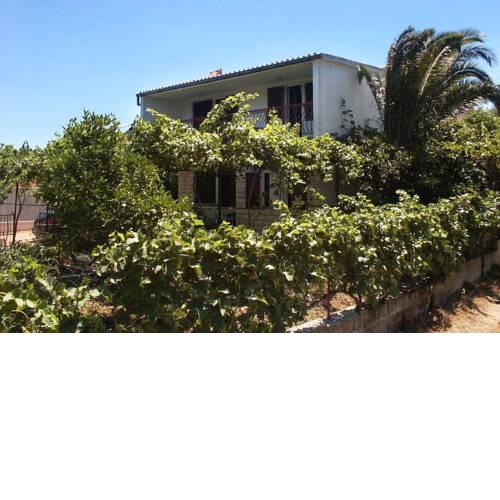 Seaside holiday house Okrug Donji, Ciovo - 2403