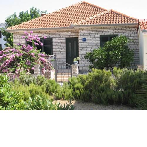 Seaside holiday house Pasman - 870