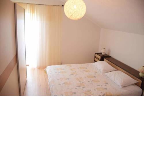 Seaside holiday house Preko, Ugljan - 18077