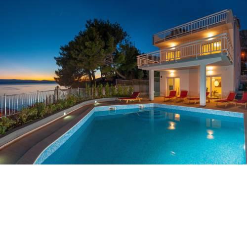 Seaside luxury villa with a swimming pool Medici, Omis - 6071