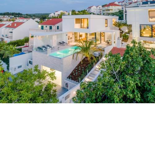 Seaside luxury villa with a swimming pool Sutivan, Brac - 16171