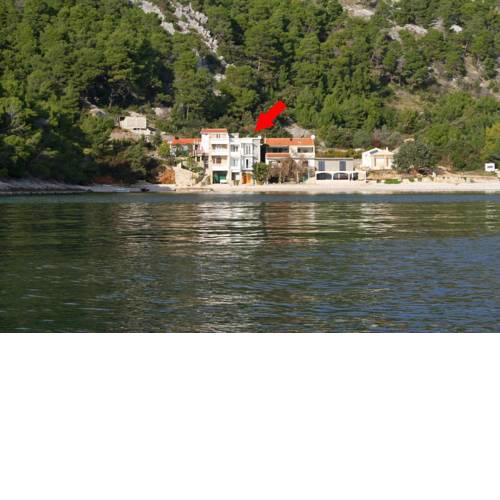 Seaside secluded apartments Cove Smokvina, Hvar - 4036