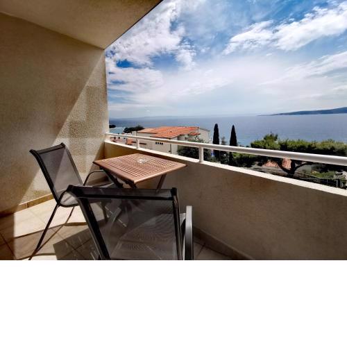 SEAVIEW apartment Baska Voda, close to the BEACH