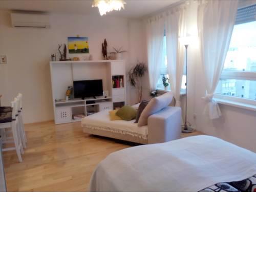 See U In Zagreb Apartment
