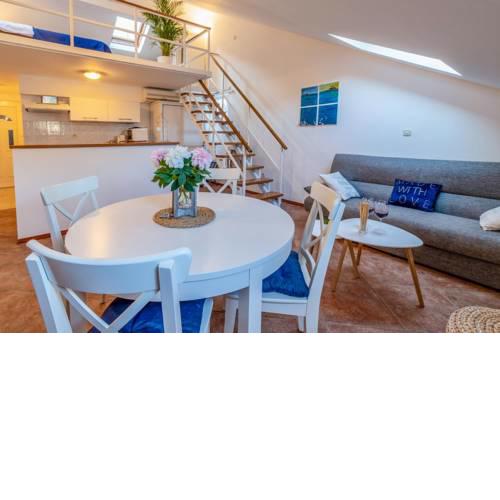 Shell Apartments