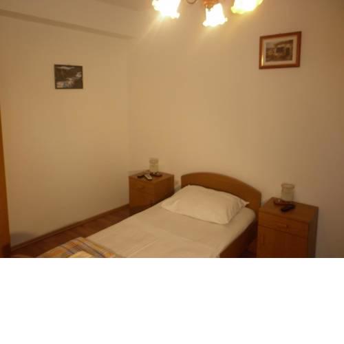 Single Room Split 14428a